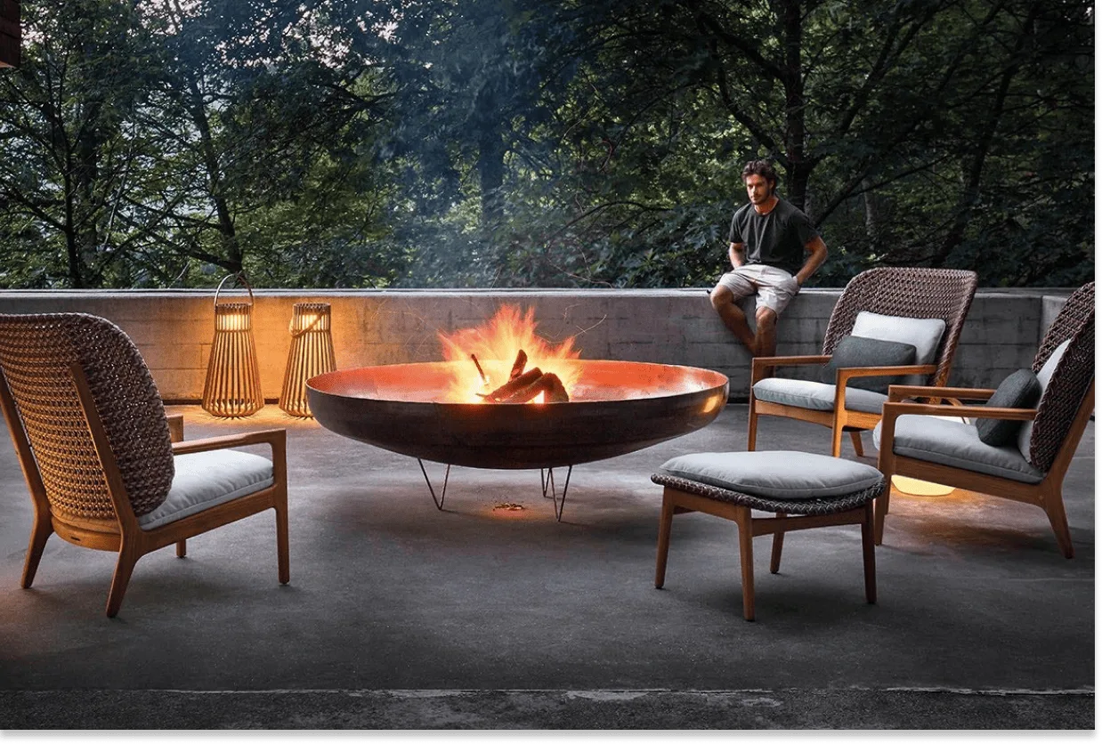 Gloster outdoor seating